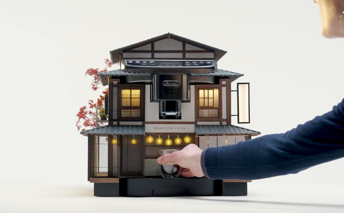 De’Longhi Coffee Shop Campaign Shrinks the Café Experience