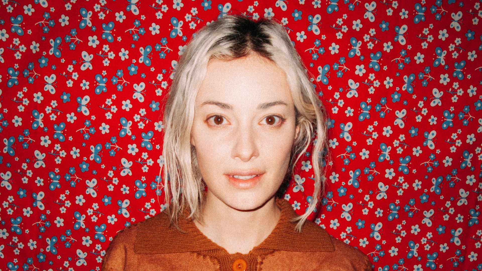 Men I Trust Lean Into the Haze of Equus Caballus