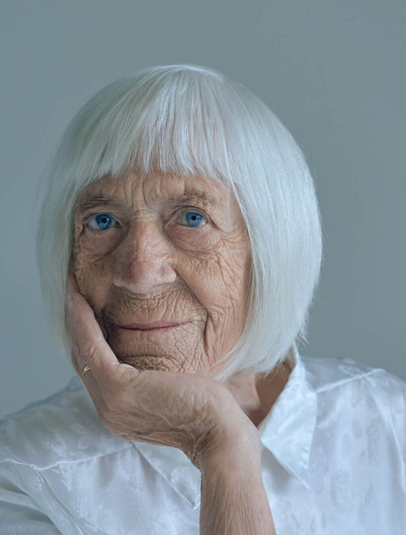 Kristina Varaksina and the Emotional Language of Portraiture