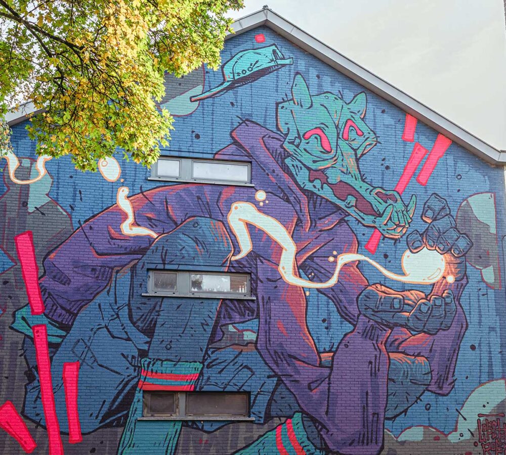 Lobster Robin Turns Chaos into a Visual Language